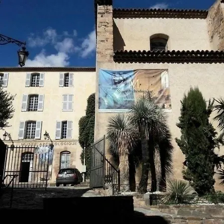 3 Pieces Apartamento